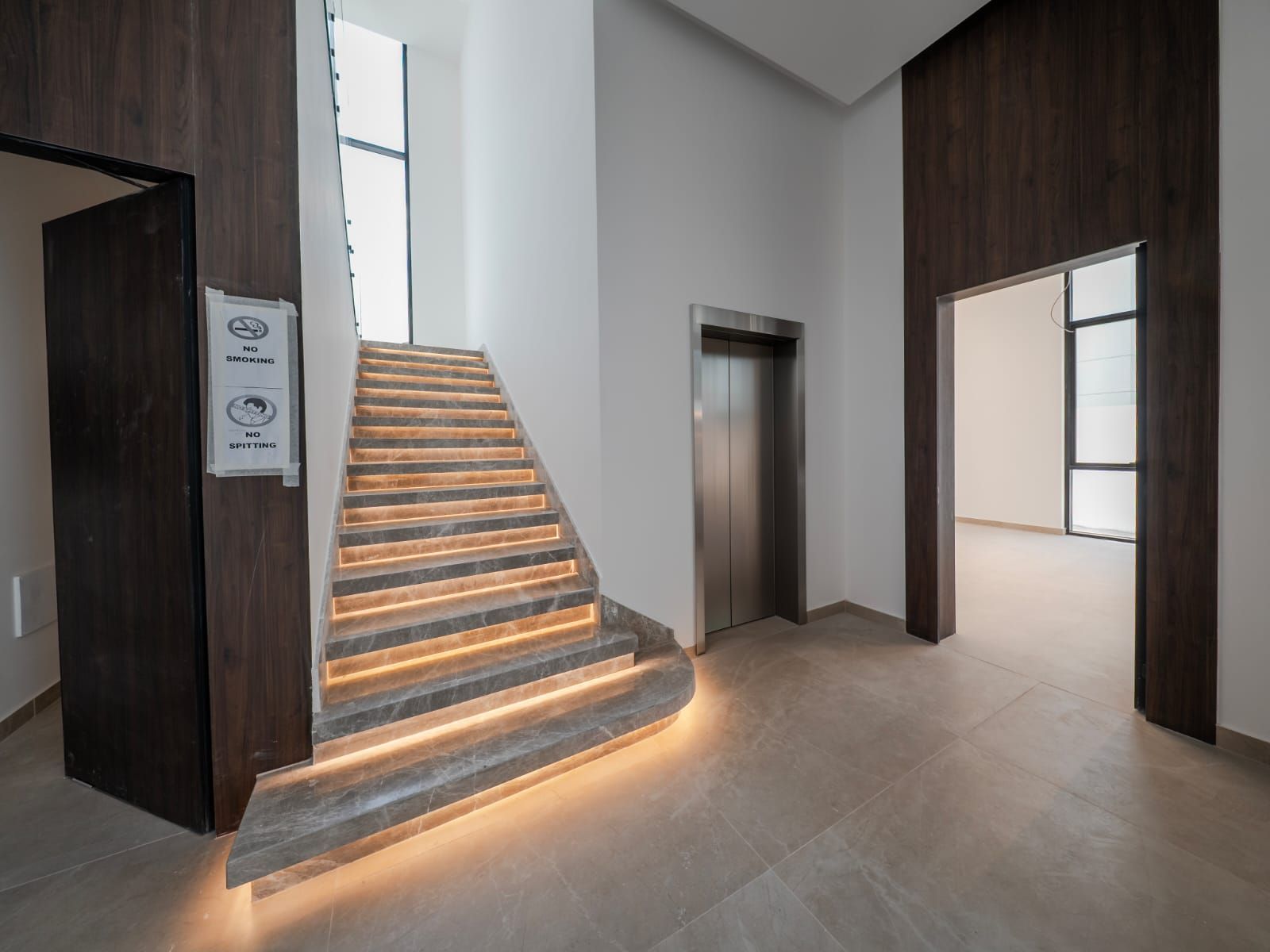 Ghadeer Al Tair Villa, Dubai - built by Royal Midas
